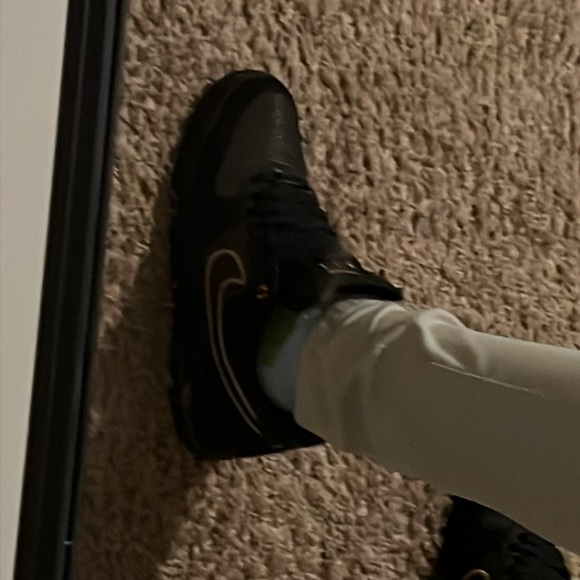 Air Force 1s - Picture 5 of 6